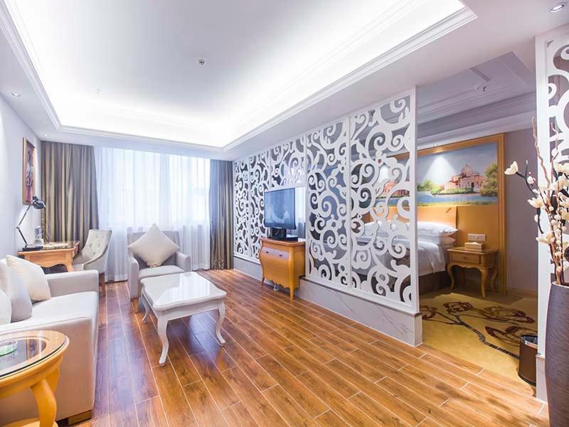 Vienna International Hotel Haikou West Bus Station Ngoại thất bức ảnh